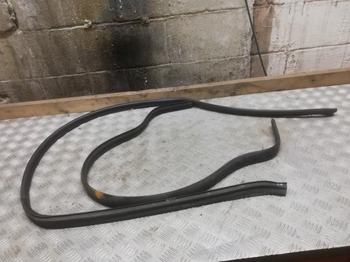 Rover metro gta rear hatch - rover,